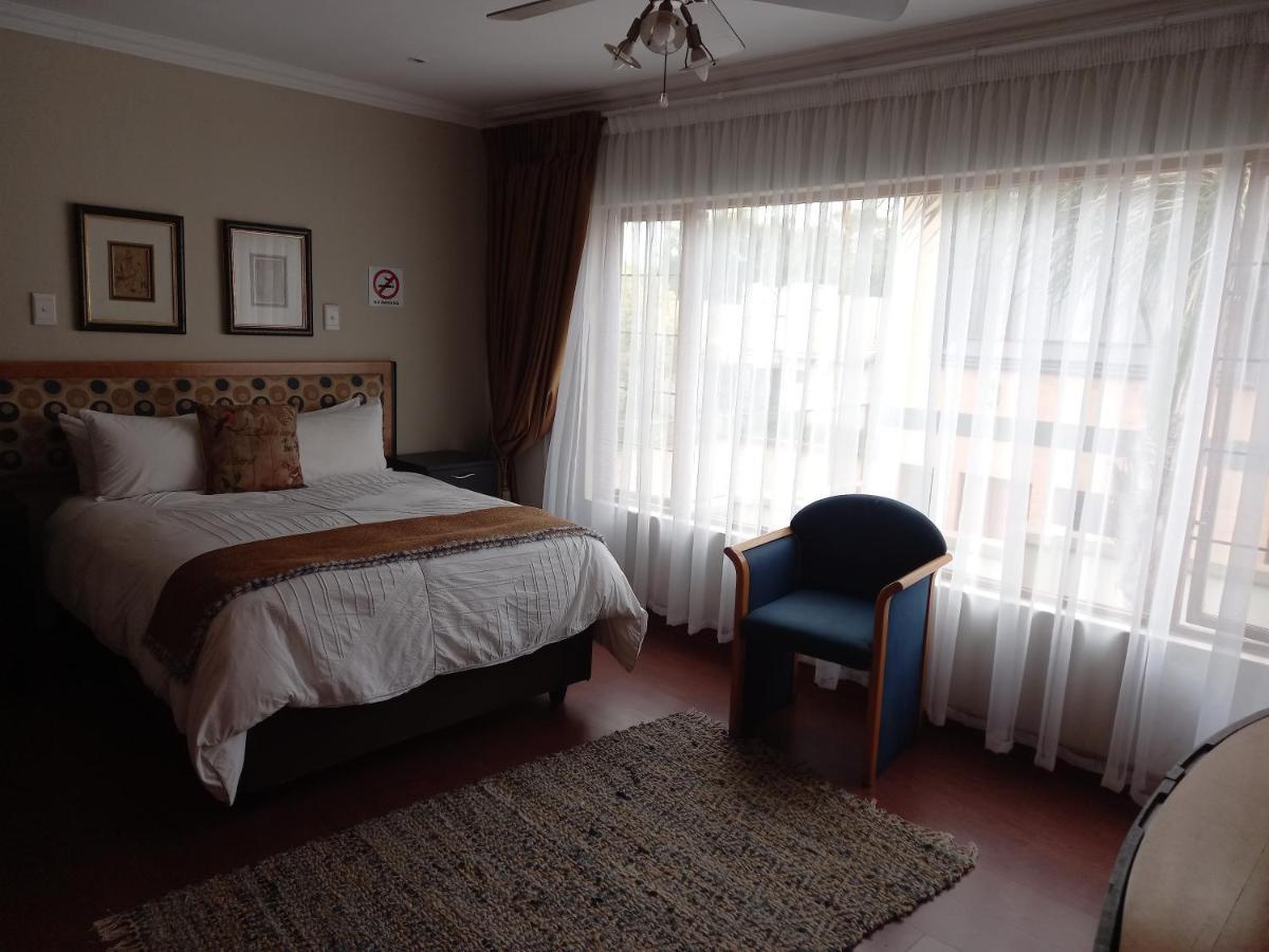 Troas Boutique Hotel Vanderbijlpark Ngoại thất bức ảnh