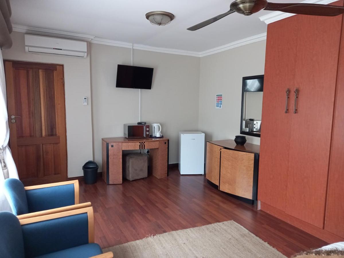 Troas Boutique Hotel Vanderbijlpark Ngoại thất bức ảnh