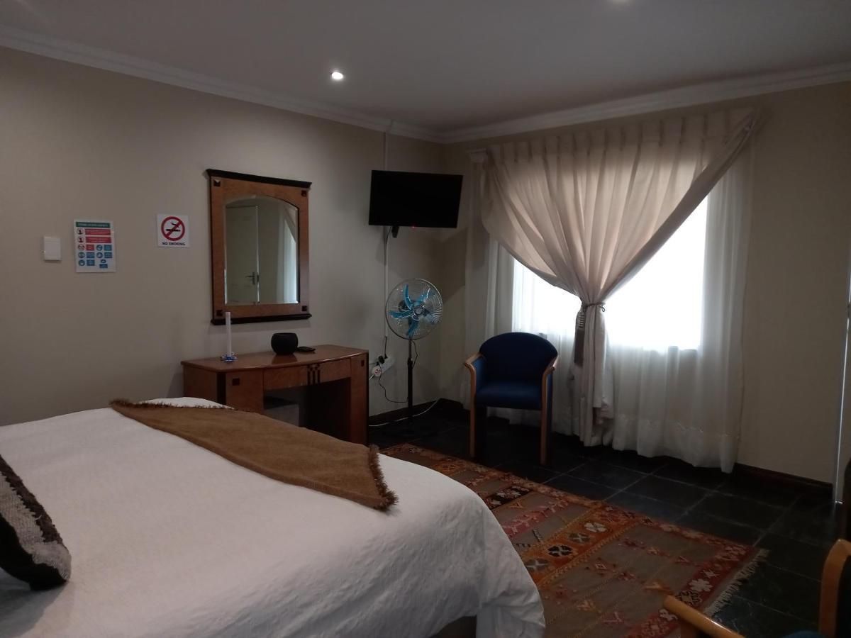 Troas Boutique Hotel Vanderbijlpark Ngoại thất bức ảnh